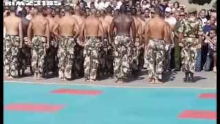 استعراض القوات الخاصة الجزائريةAlgerian special forces [upl. by Leinoto]