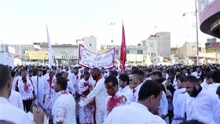 Shiite Ritual Draws Blood Evokes Historyand ISIS Fight [upl. by Droffig]