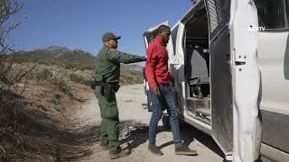 Migrants arriving to Jacomba Springs in California across Mexico Border [upl. by Rance642]