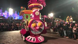 New Years Eve Parade 2018 Disneyland Paris [upl. by Ailemap]