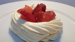 طريقة عمل البافلوفا  Pavlova [upl. by Taub]