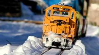 G Scale Trains ATSF GP382 [upl. by Maag]