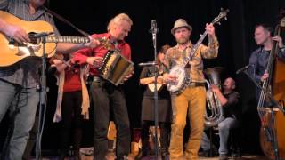 The Oldtime Stringband  Run Mountain JE Mainer [upl. by Noivert]