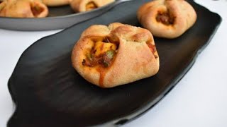 Veg Pizza Zingy Parcel Recipe  Dominos Zingy Parcel Recipe  Zingy Parcel  Homemade Recipes [upl. by Nuri]