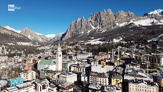 Il Natale degli italiani la vacanza a Cortina  Tango 08012024 [upl. by Yannodrahc]