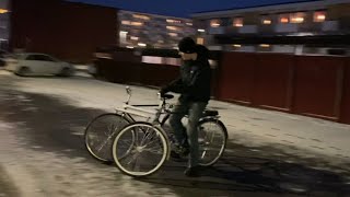 Cykel med fyra hjul vinter drifting på is [upl. by Laureen]