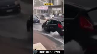 De nouvelles inondations  En Sicile en Italie [upl. by Erialc]