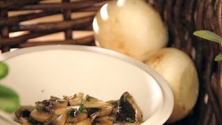 Champignons putzen Einfach kochen [upl. by Nalim]