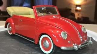 118 Scale Maisto 1951 Volkswagen 1303 Cabriolet [upl. by Ozne417]