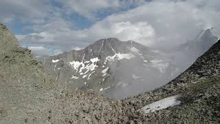 Wandern in Tirol der Stubaier Höhenweg im Stubaital ⛰  Great Walks Tirol [upl. by Lapotin934]