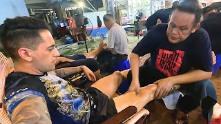 Malaysian FINAL BOSS Gives the Best Street Massage Reflexology ASMR x Sham [upl. by Carilla]