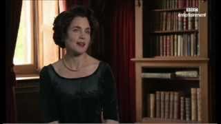 Elizabeth McGovern Downton Abbey Interview [upl. by Anevad914]