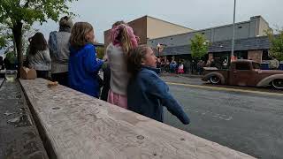 Lost in the 50s classic car parade in Sandpoint Idaho 2022 [upl. by Mara821]