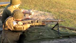 Frank amp the Yugoslavian M53 MG42 [upl. by Airtemak]