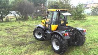 JCB Fastrac 2135 [upl. by Barbe991]