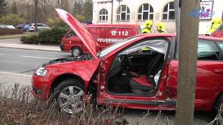 Unfall mit eingeklemmter Person in Lichtenstein Sachsen 04042012 [upl. by Swen]