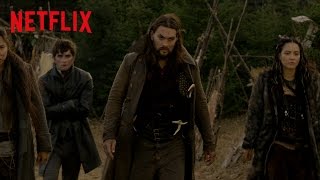 FRONTIER 2017 Trailer Doblado Netflix  Jason Momoa [upl. by Eejan437]