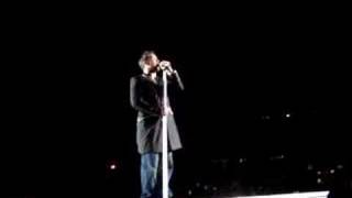 Robbie Williams  Back for Good Live  Santiago [upl. by Eimmit950]