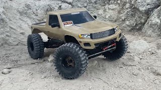 The best cheap rtr 110 crawler Danchee Ridgerock w upgrades rock crawling 4x4 extreme offroad RC [upl. by Hewet702]