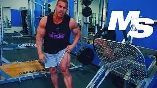 Jay Cutlers Training Tips How To Do A Leg Press Correctly [upl. by Spears]