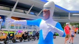 Frozone Meet amp Greet at Incredible Tomorrowland Expo Walt Disney World [upl. by Assenahs]