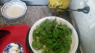 Tallarines verdes o Pesto receta mas cremosa imposible cocina Peruana I Caterin gourmet [upl. by Keram]