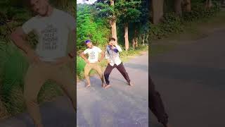 bindiya chamke chudi khanke laung mare lashkare dance video youtubeshorts video shorts bollywood [upl. by Itnava]