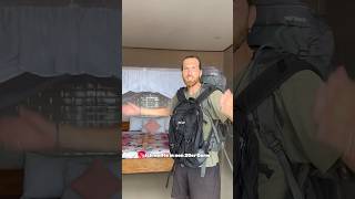 Urlaub mit nem Backpacker 🤮🫠 asien urlaub reise lustig backpacking [upl. by Isia]