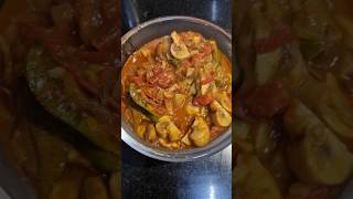 Bharani Mushroom gravy by Moms Son youtubeshorts shorts mushroom momandsonfunnyvideos [upl. by Berke]