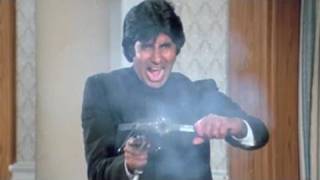 Amitabh Bachchan kills Kader Khan  Inquilaab  Action Scene 2021 [upl. by Rossen]