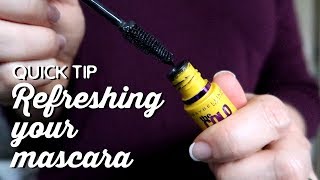 Quick Tip How to Refresh Mascara  A Thousand Words [upl. by Mauchi]