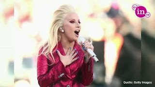 Super Bowl 2016 Lady Gaga singt Nationalhymne [upl. by Ainoloppa]