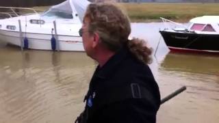 Glanford boat club flooding 2013 bob [upl. by Alludba638]