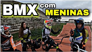 BMX COM AS MENINAS PISTA DE BICICROSS SX SUPERCROSS [upl. by Eehsar]