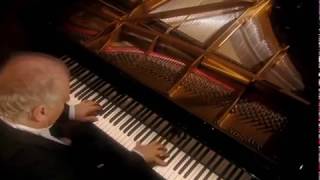 Daniel Barenboim  Moonlight sonata  3ºmov Presto agitato HQ [upl. by Eicul]