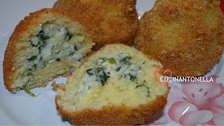 ARANCINI SICILIANI con besciamella e spinaci [upl. by Ramor]