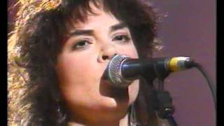 Rosanne Cash  Dance With The Tiger Live TV Clip 1990 [upl. by Stephannie]