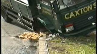 Lorry Crash or attempted Robbery A40 Western Avenue Perivale part 1 [upl. by Eynttirb]