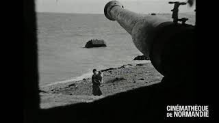 RARE Omaha Beach  bunkers et épaves en 1946 [upl. by Nwahsram]