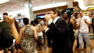 OH HAPPY DAY  FLASH MOB  PARQUE SHOPPING BARIGUI [upl. by Aekan651]