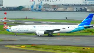 【Taxiiing】Garuda Indonesia Ayo Pakai Masker Livery Airbus A330941 PKGHG 羽田空港第1ターミナル [upl. by Lamahj]