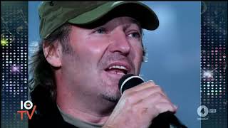 Vasco Rossi  Ti prendo e ti porto via  Stupido hotel 2 Full HD  2001 Festivalbar [upl. by Vachil405]