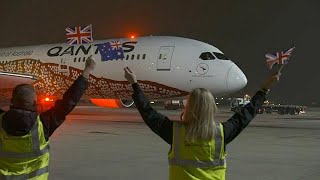 Erster NonstopLinienflug Australien und Europa in 17 Stunden [upl. by Nyahs]