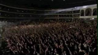 Netinho cantando quotPreciso de Vocêquot no Coliseu de Lisboa em 1998 [upl. by Nallac]