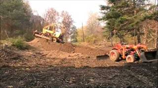 Bulldozer Massey Ferguson 2244D 1108 [upl. by Cavallaro]