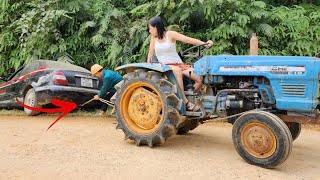 Genius girl repairs and restores car lost brakes dive into the ditch [upl. by Whiteley891]