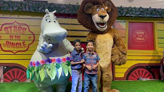 Madagascar  Live Show  Dalma Mall  Madagascar Live Show at Dalma Mall  I LIKE TO MOVE IT [upl. by Ynatil]