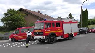 Realeinsatz bei Feuerwehrfest Einsatzfahrten Freiwillige Feuerwehr Alfter zu PKWBrand [upl. by Phelps]