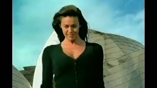 Omnitel Vodafone spot pubblicitario con Megan Gale  2001 [upl. by Martineau]