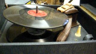 1947 Admiral 78 rpm portable record player [upl. by Stedman866]